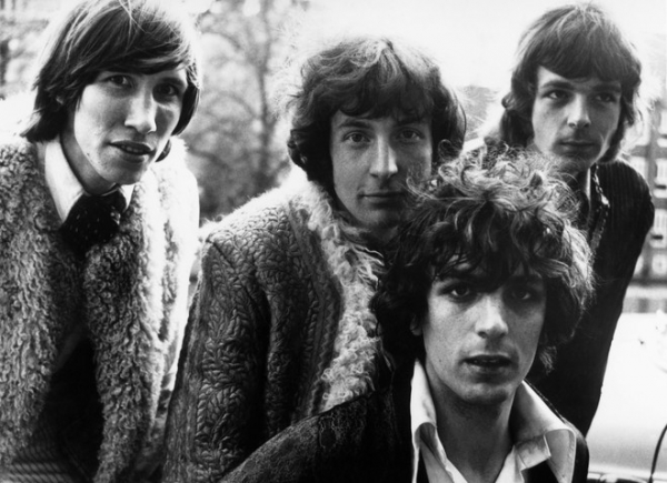 Pink Floyd рассекретили, сколько они собрали на помощь Украине вместе с "Бумбокс"