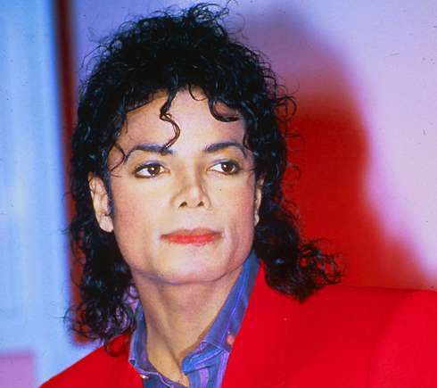 Имя Майкла Джексона нашли в скандальном списке сутенера Эпштейна