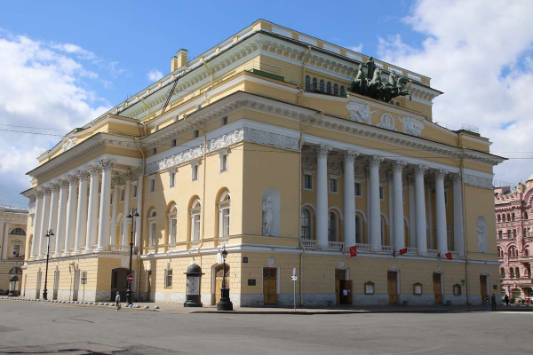 Стало известно имя нового директора Александринского театра